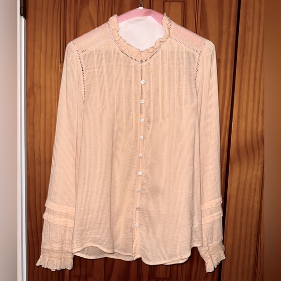 Peach 🍑 blouse - Picture 1 of 5